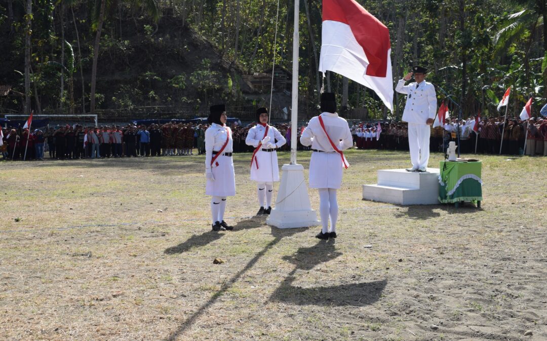 Upacara Memperingati HUT Proklamasi Kemerdekaan RI ke-73 di Desa Dermaji Berlangsung Khidmat