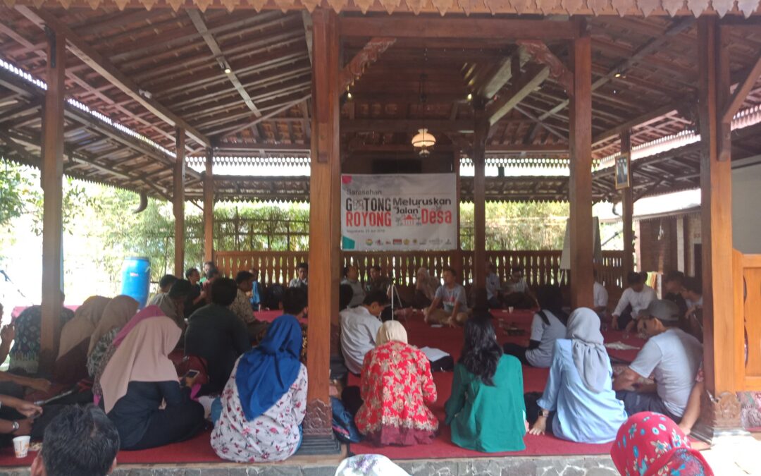 Meluruskan “Jalan” Desa