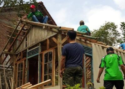 PWD Kembali Lakukan Aksi Rehab Rumah di Grumbul Lenggorak