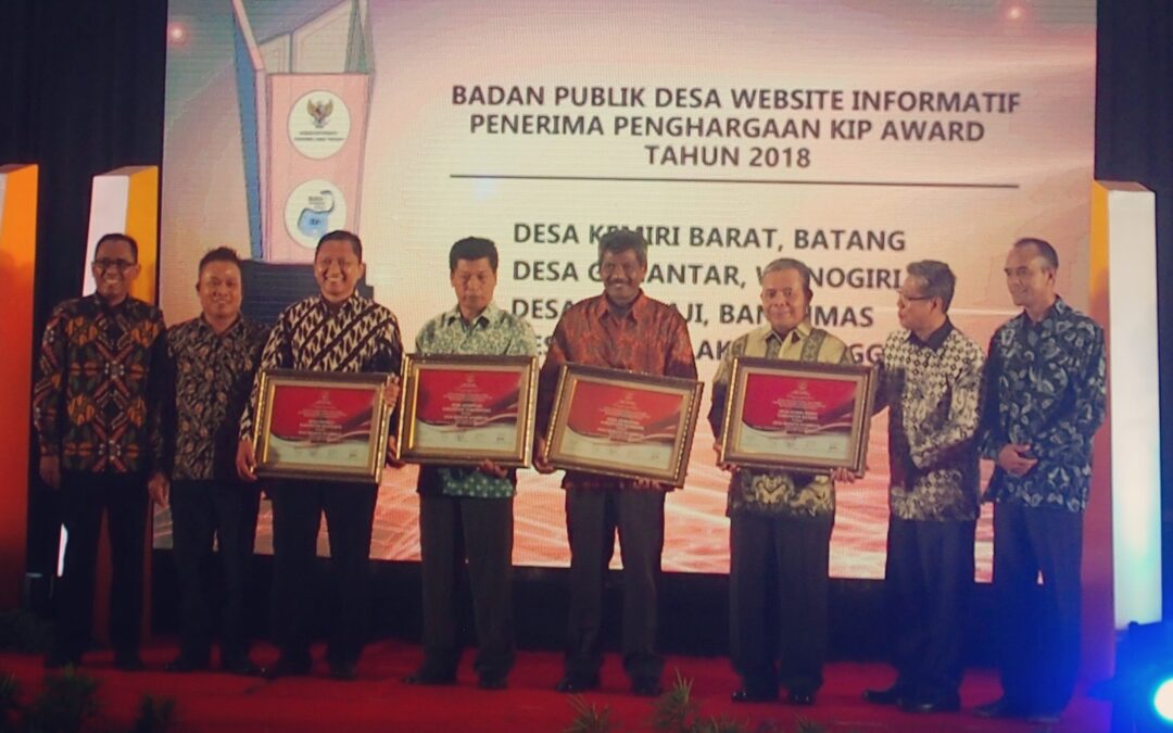 Desa Dermaji Raih Penghargaan sebagai Desa dengan Website Informatif  dari Komisi Informasi Jateng