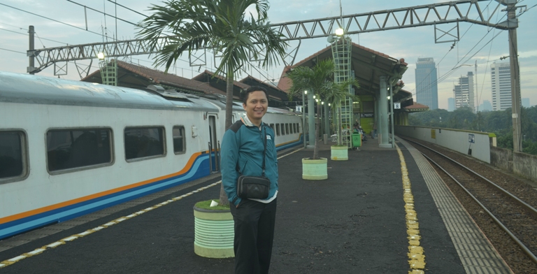 Mewujudkan Masyarakat Pembelajar, Menuju Desa Hebat