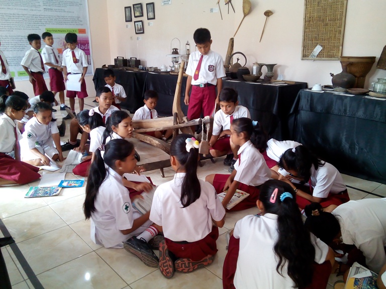 Nguri-uri Budaya Melalui Museum Desa