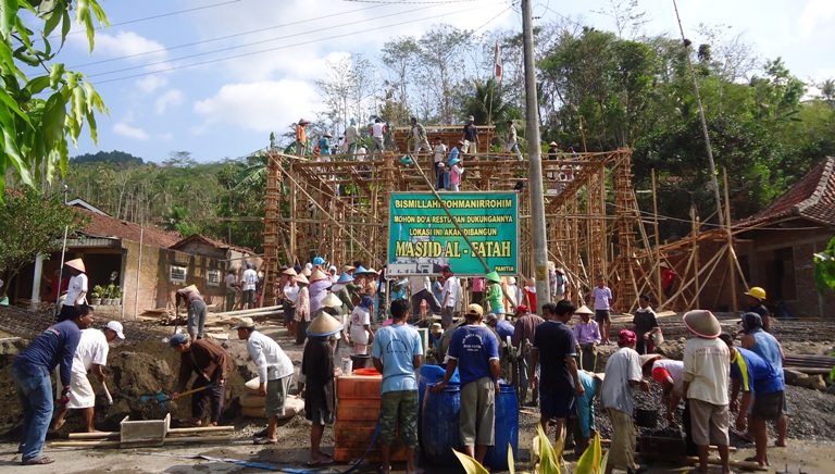 Masjid Al-Fatah Mulai Dibangun