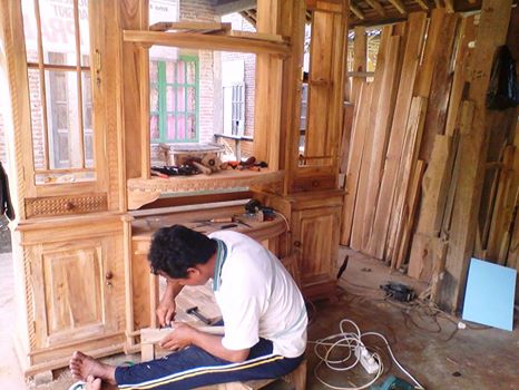 Warso Pengusaha Furniture Sirongge Desa Dermaji