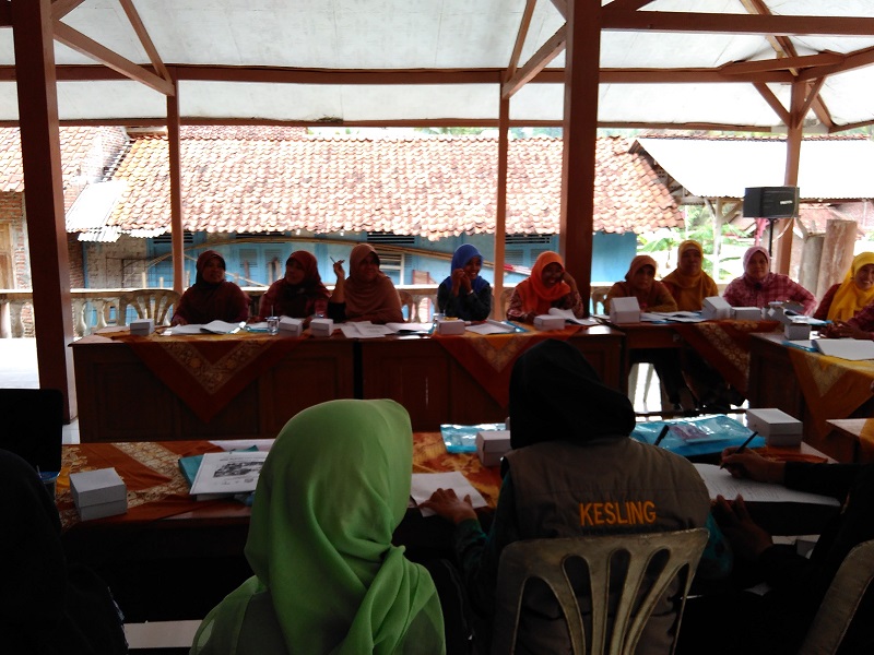 Duapuluh Kader Kesehatan Desa Dermaji Ikuti Pelatihan