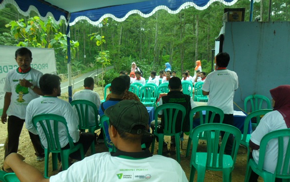 Karang Taruna Citunggul Mendapat Hibah Bibit Pohon