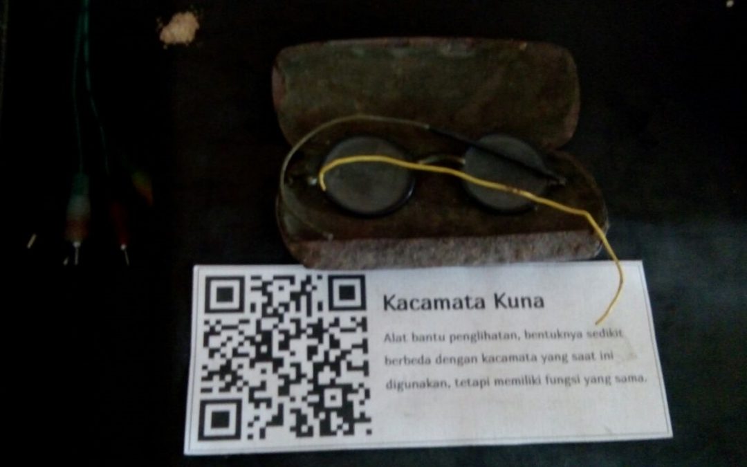 Kacamata Kuna