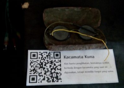 Kacamata Kuna
