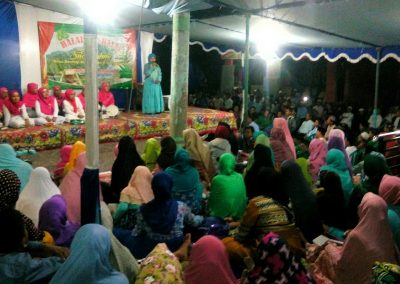 Pengajian Silaturahmi Tingkat Desa Dermaji Digelar di Halaman Masjid Baiturrahman