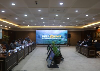 Kades Dermaji dan Bupati Banyumas Paparkan Inovasi Desa Demit di Kementerian PANRB