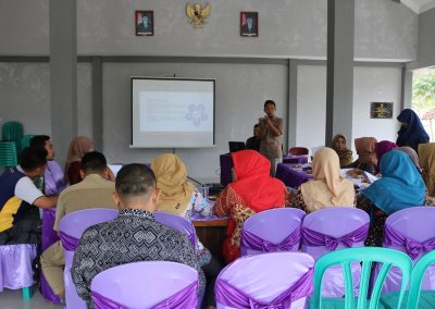 Pemdes Dermaji Bekerjasama dengan IT Telkom Purwokerto Selenggarakan Pelatihan Pemanfaatan Teknologi Digital