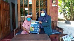 Mahasiswa KKN UNDIP Sosialisasikan Manfaat Limbah Kuning si Upik Abu