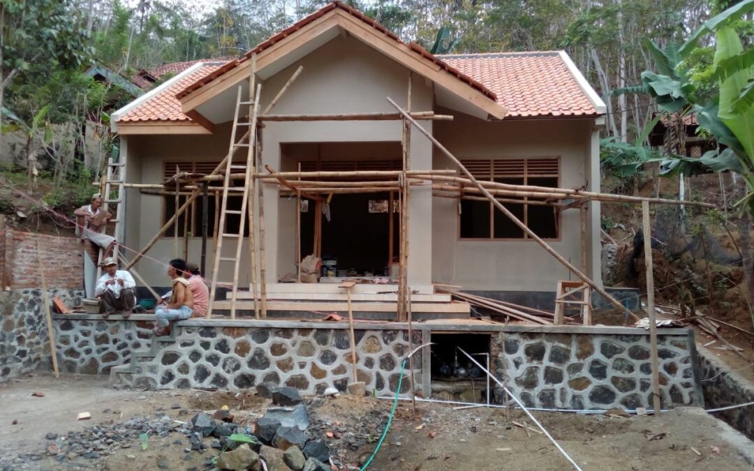Pembangunan Gedung Posyandu Sari Asih Memasuki Tahap Penyelesaian