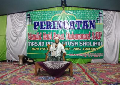 Takmir Masjid Roudltaush Sholihin Selenggarakan Pengajian Memperingati Maulid Nabi Muhammad SAW